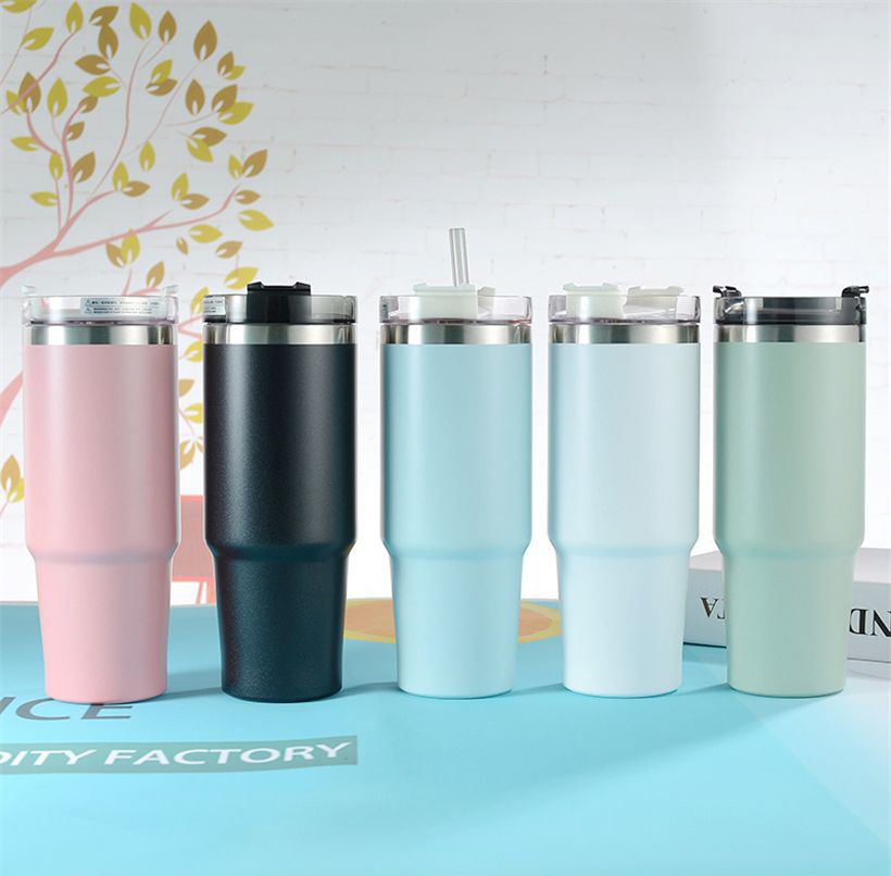 Ly Giữ Nhiệt Stanley + Starbucks 600Ml Hot & Cold Kèm Ống Hút Ly Giữ Nhiệt Stanley + Starbucks 600Ml Hot & Cold Kèm Ống Hút