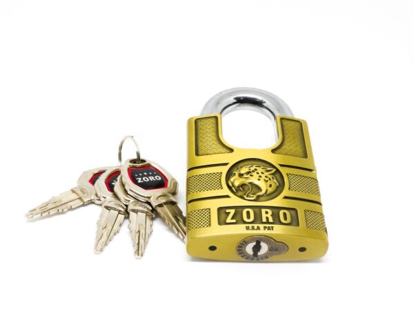 Ổ Khóa Zoro Chống Cắt Đầu Báo Siêu Bền Kèm 4 Chìa Khóa