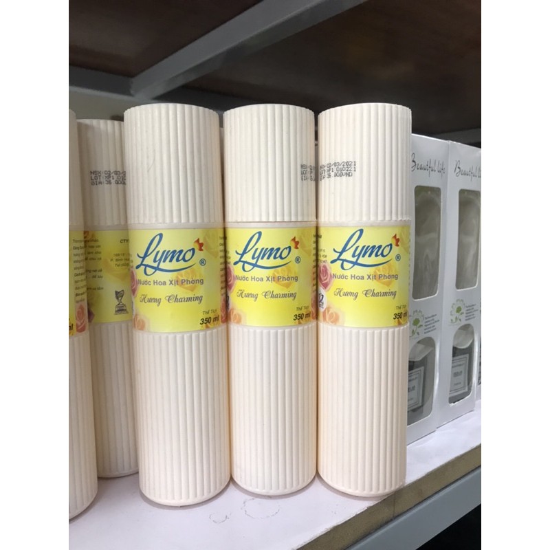 Nước Hoa Xịt Phòng Lymo 350Ml (Chai Vàng) Nước Hoa Xịt Phòng Lymo 350Ml (Chai Vàng)