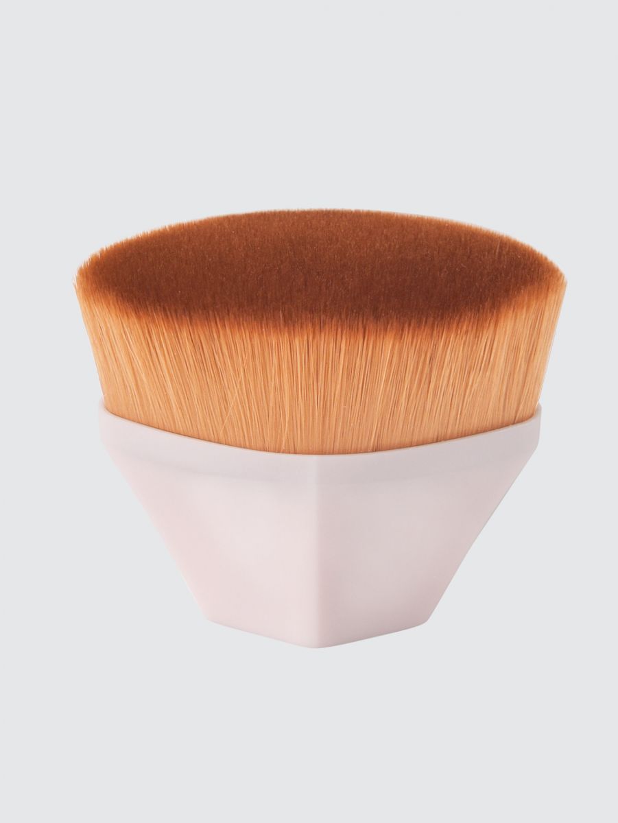 Cọ Đánh Kem Nền Hình Lục Giác Dành Cho Phái Đẹp Cọ Đánh Kem Nền Hình Lục Giác Dành Cho Phái Đẹp