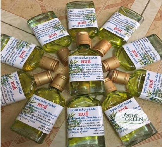 Dầu Tràm Cung Đình Huế 100Ml
