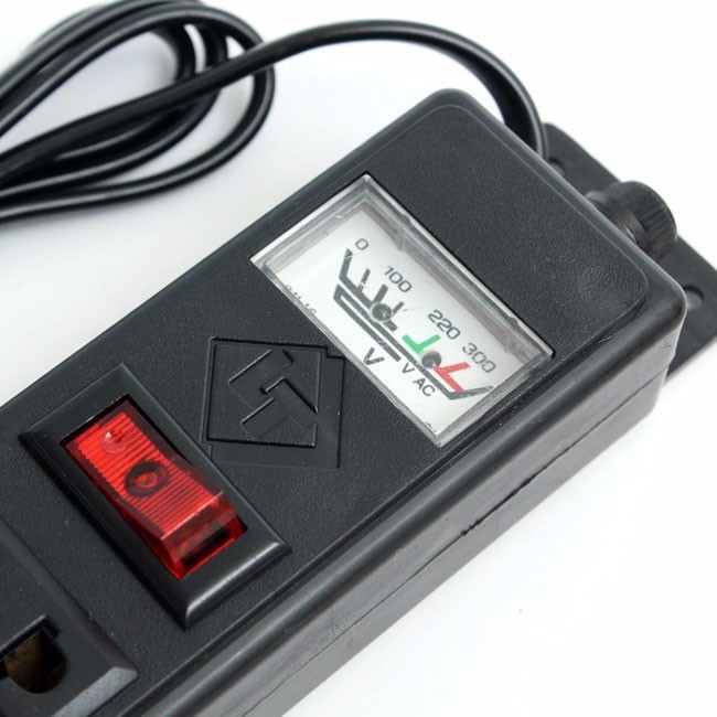 Ổ ĐIỆN 7 PHÍCH CẮM-CÓ CÔNG TẤC