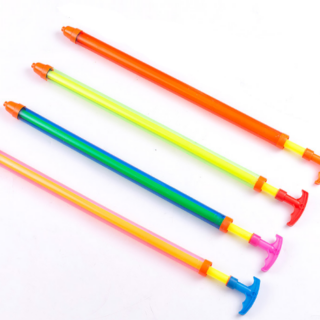 Đồ Chơi Bắn Nước Cho Bé Dài 63Cm Nhiều Màu Sắc