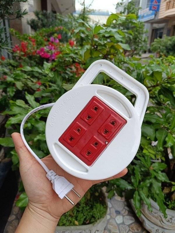 Ổ Cắm Điện Tròn Phú Gia 5M Quay Tay Siêu Bền Ổ Cắm Điện Tròn Phú Gia 5M Quay Tay Siêu Bền