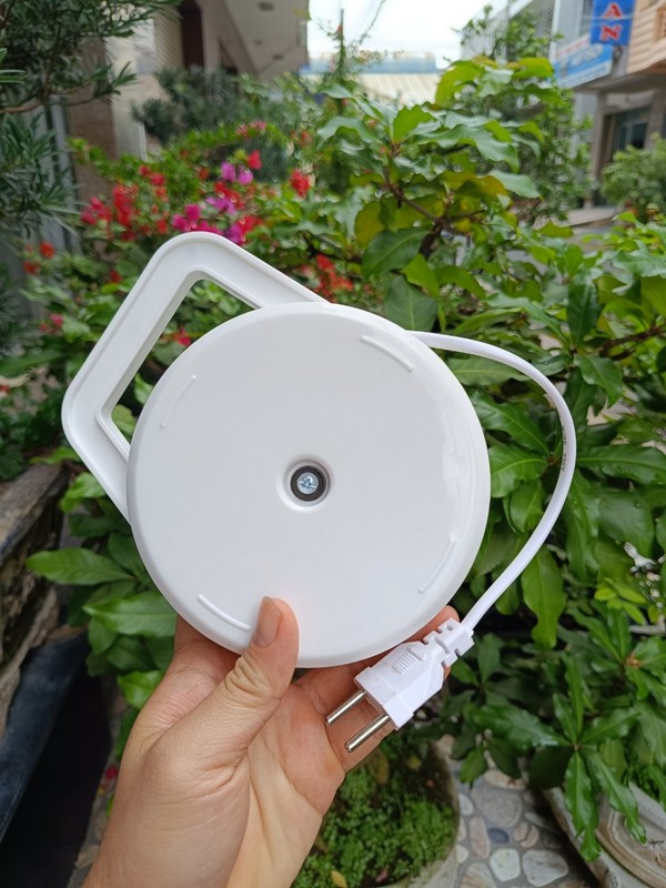 Ổ Cắm Điện Tròn Phú Gia 8M Quay Tay Siêu Bền