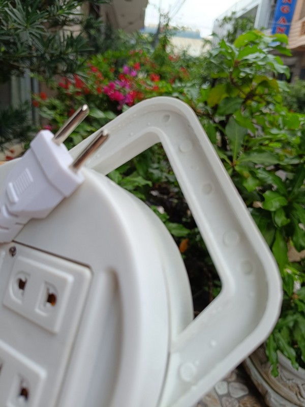 Ổ Cắm Điện Tròn Phú Gia 10M F16 Quay Tay Siêu Bền