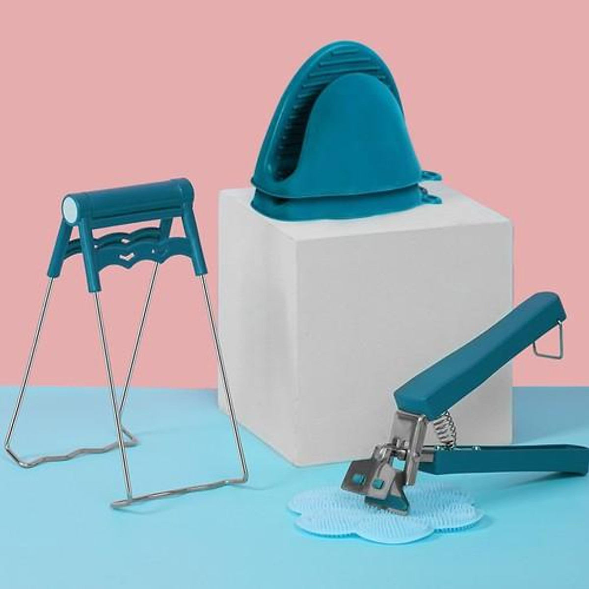Bộ Dụng Cụ Gắp Nóng 4 Món Cho Nhà Bếp Tiện Dụng Bộ Dụng Cụ Gắp Nóng 4 Món Cho Nhà Bếp Tiện Dụng