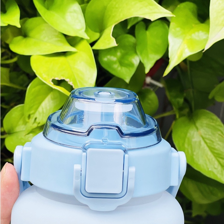 Bình Tiktok: Bình Đựng Nước Bảy Màu 2 Lít Có Vạch Báo Giờ Uống (T48)