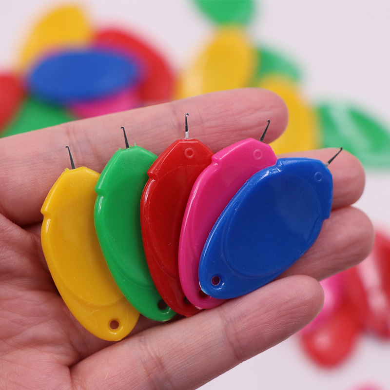 Combo 2 Dụng Cụ Xâu Kim Xỏ Cho Máy May Combo 2 Dụng Cụ Xâu Kim Xỏ Cho Máy May