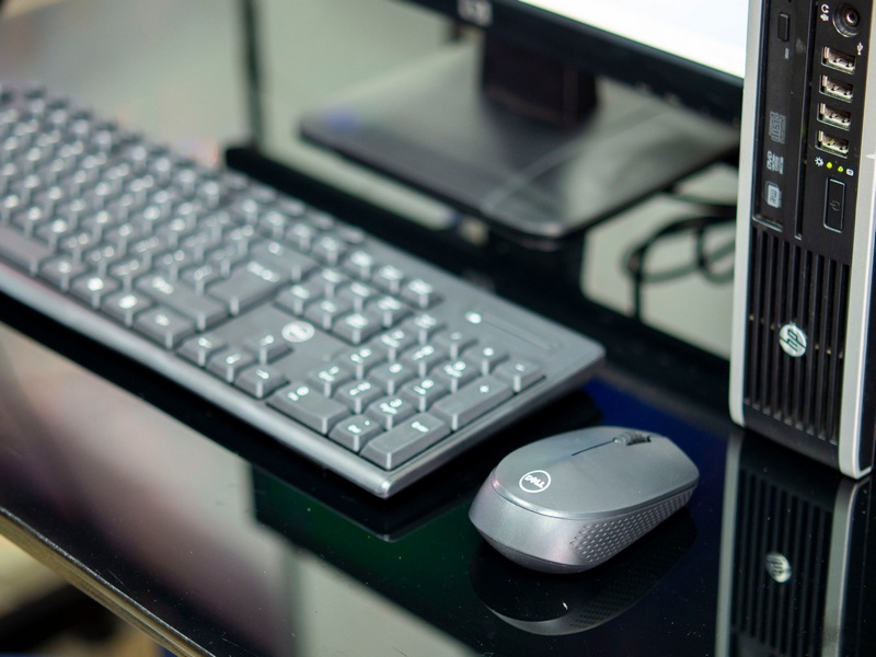 Combo Bàn Phím Và Chuột Không Dây Dell KM-816