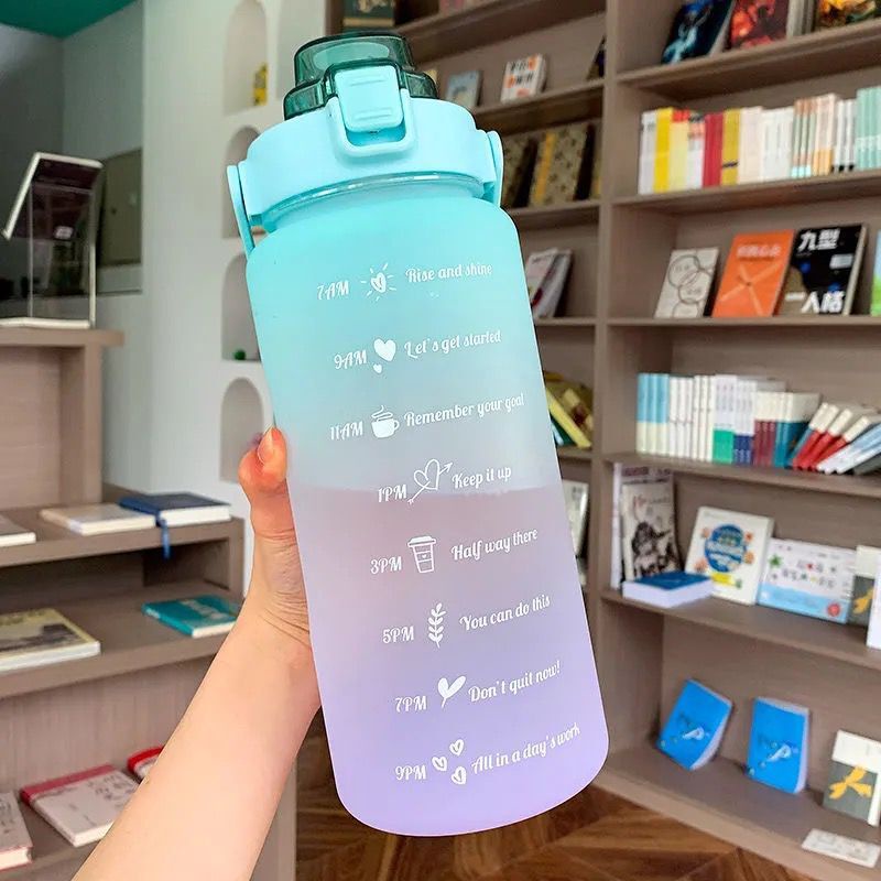 Bình Tiktok: Bình Đựng Nước Bảy Màu 2 Lít Có Vạch Báo Giờ Uống (T48)
