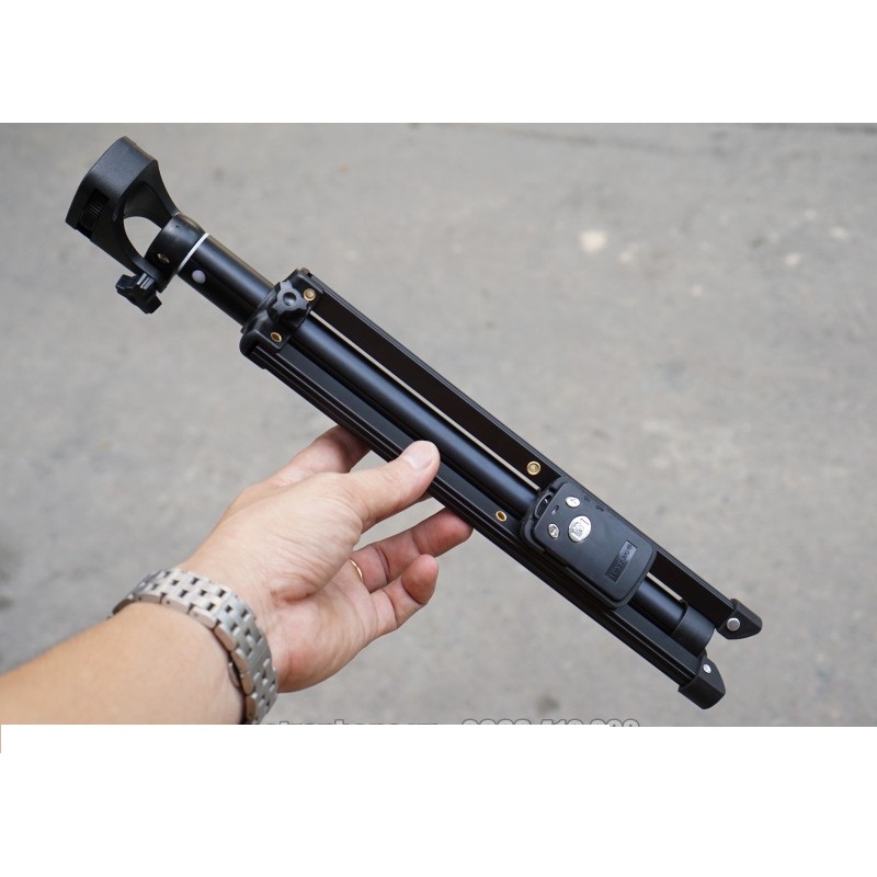 Gậy Chụp Hình Bluetooth Selfie Kiêm Tripod Yungteng Yt1388