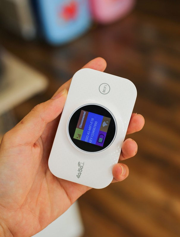 Bộ Phát Wifi Bằng Sim 4G/5G Lte Có Lcd D10 Bộ Phát Wifi Bằng Sim 4G/5G Lte Có Lcd D10