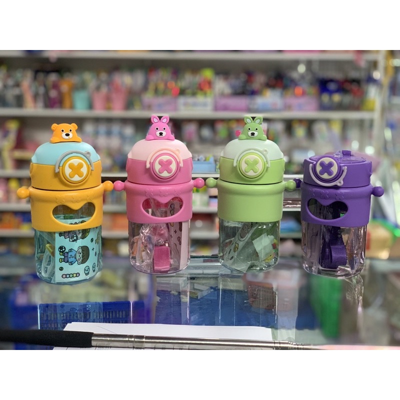 Bình Nước Có Kèm Dây Đeo 720Ml Gấu Cute Dễ Thương