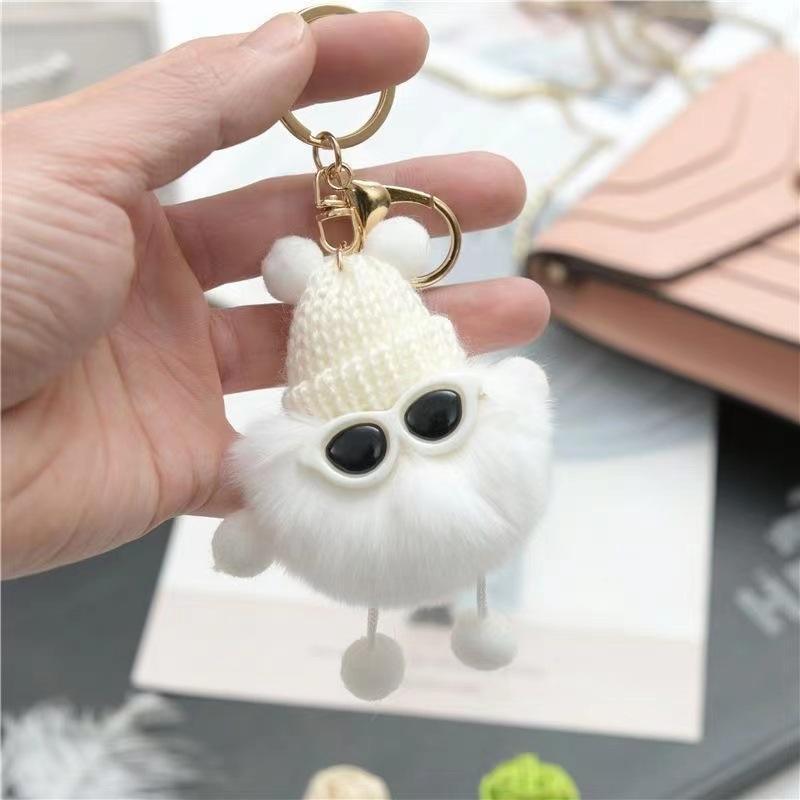 Móc Khóa Hình Quả Cầu Nhồi Bông Mang Kính Dễ Thương