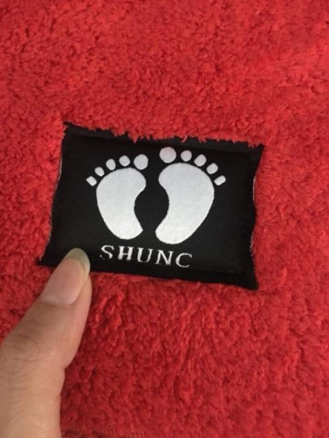 Thảm Chân Bằng Nhung Xịn Logo Hình Bàn Chân Shunc