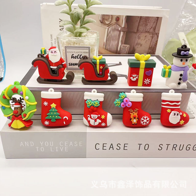 Móc Khóa Hình Cây Thông Noel, Ông Già  3D Dễ Thương