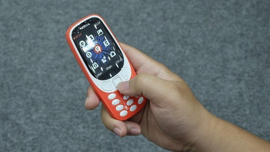Điện Thoại Nokia 3310 Kèm Pin Và Cục Sạc Chui Nhỏ