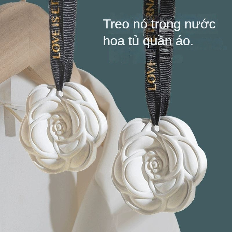 Sáp Thơm Phòng Treo Xe Hơi Treo Tủ Hình Hoa Hồng Sang Trọng
