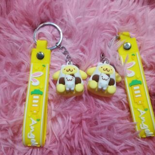 Móc Khoá Em Bé Ôm Thú Bông Dễ Thương Đáng Yêu