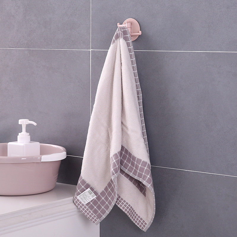 Móc Dán Tường 3 Móc 5.8Cm Móc Dán Tường 3 Móc 5.8Cm