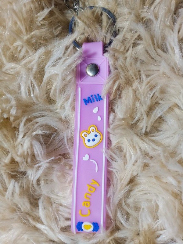 Móc Khoá Hình Thú Chạy Xe Ngộ Nghĩnh Đáng Yêu