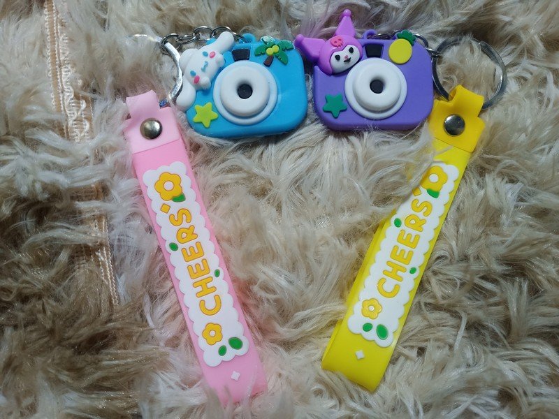 Móc Khoá Hình Máy Ảnh Nhiều Màu Sắc Vui Nhộn Móc Khoá Hình Máy Ảnh Nhiều Màu Sắc Vui Nhộn
