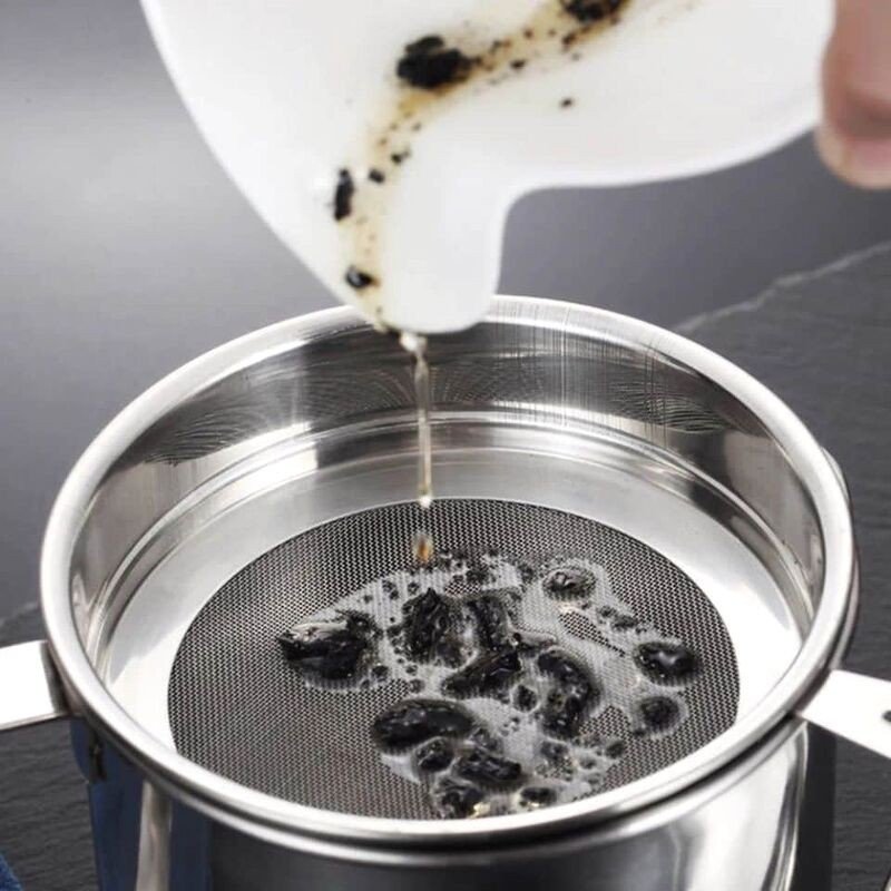 Ca Lọc Cặn Dầu Inox 304 Có Nắp Đậy Tiện Lợi