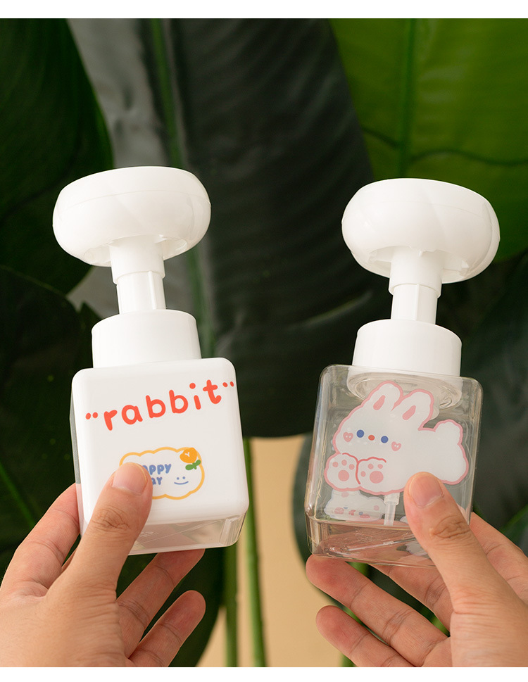 Bình Nhựa Đựng Xà Phòng Dạng Nhấn Tạo Bọt Hình Hoa Hoạt Hình 250ml