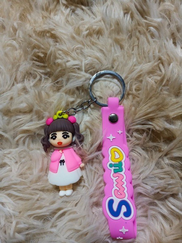 Móc Khóa Cô Gái Nhỏ Mặc Váy Dài Đáng Yêu Móc Khóa Cô Gái Nhỏ Mặc Váy Dài Đáng Yêu