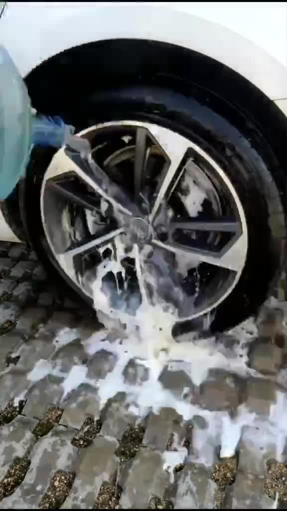 Chai Xịt Bọt Vệ Sinh Ghế Da FOAM CLEANER Chai Xịt Bọt Vệ Sinh Ghế Da FOAM CLEANER