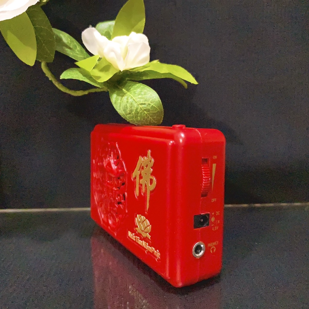 Máy Nghe Tụng Kinh Niệm Phật 10 Bài Kèm Adapter