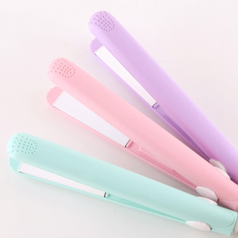 Máy Uốn Duỗi Tóc Mini 2 Trong 1 Màu Sắc Dễ Thương Máy Uốn Duỗi Tóc Mini 2 Trong 1 Màu Sắc Dễ Thương