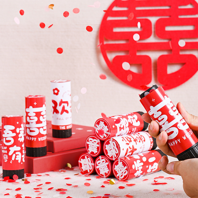 Pháo Hoa Phun Sương Cầm Tay Mini Bằng Nhựa Màu Đỏ Mừng Năm Mới 2024