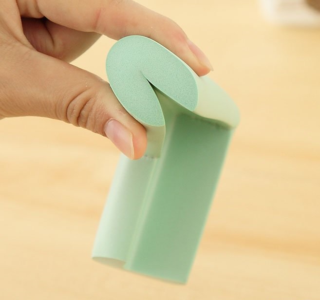 Bộ 4 Bọc Góc Bàn Bằng Mút An Toàn Cho Bé