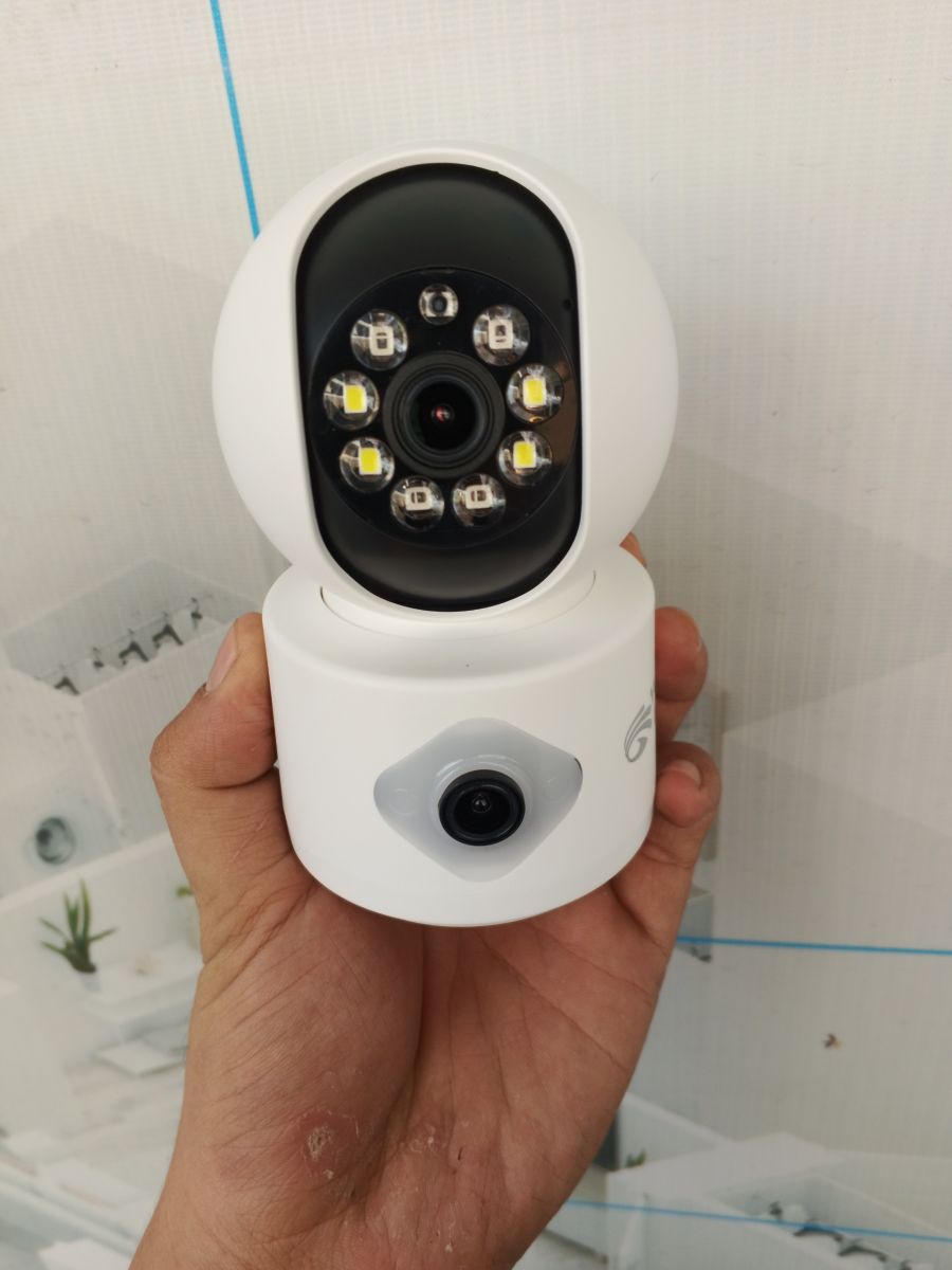 Camera Ip Wifi Trong Nhà Yoosee Qs415 8Mpx 2 Màn Hình