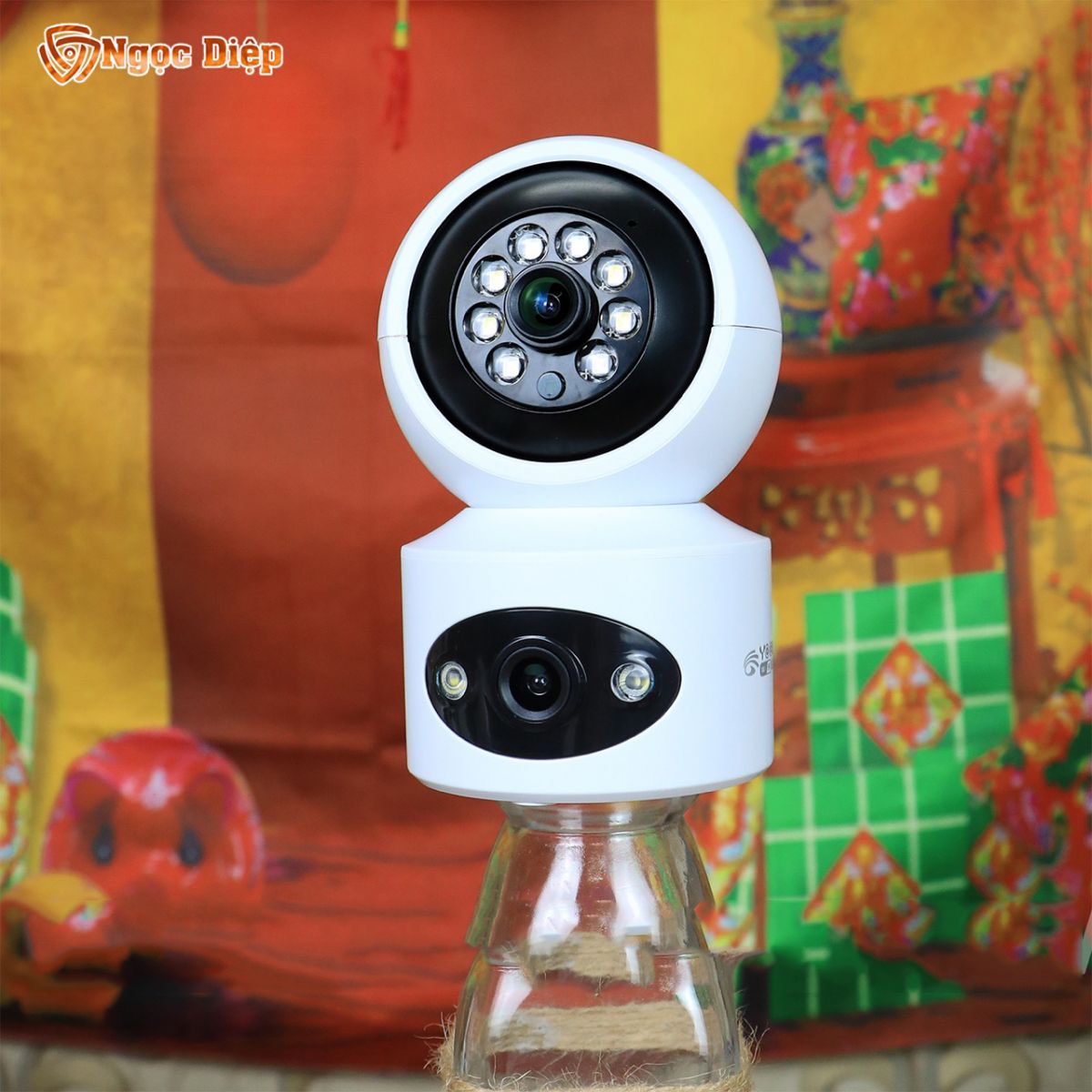 Camera Ip Wifi Trong Nhà Yoosee Ys08B 6Mpx 8 Led 2 Khung Hình