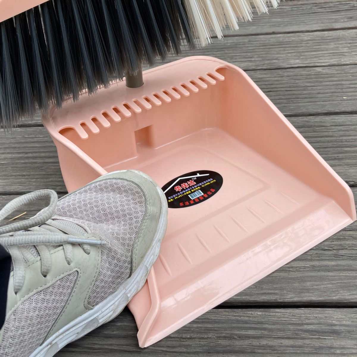 Bộ Chổi Và Đồ Hốt Rác 2In1 Dày Dặn Siêu Bền Tiện Dụng Bộ Chổi Và Đồ Hốt Rác 2In1 Dày Dặn Siêu Bền Tiện Dụng