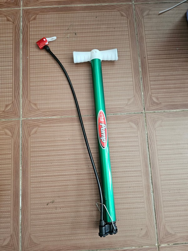 Ống Bơm Tay Mini Tiện Dụng Mang Theo Xe