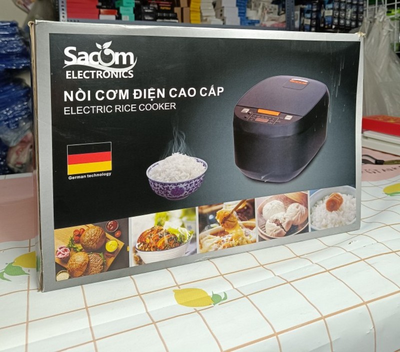 Nồi Cơm Điện Sacom Sc801 Chống Dính Cực Tốt Tiện Dụng Nồi Cơm Điện Sacom Sc801 Chống Dính Cực Tốt Tiện Dụng