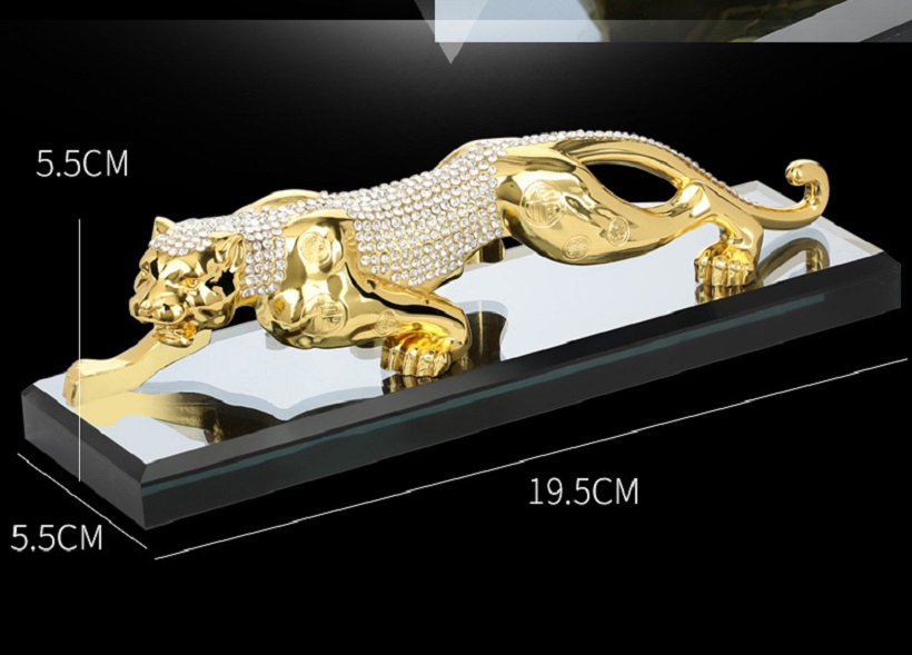 Lọ Đựng Nước Hoa Trang Trí Xe Hơi Đính Đá Hình Con Báo 19.5X5.5X5.5Cm