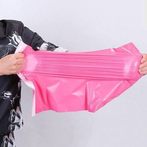 Bộ 100 Túi Nylon Đen Đóng Hàng Niêm Phong Có Keo Dán Miệng 32x45cm