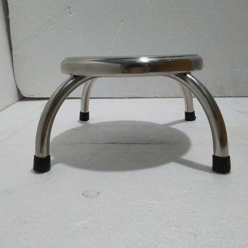 Ghế Đẩu Inox Lùn Chân Ngắn Để Nhà Tắm Tiện Dụng Ghế Đẩu Inox Lùn Chân Ngắn Để Nhà Tắm Tiện Dụng