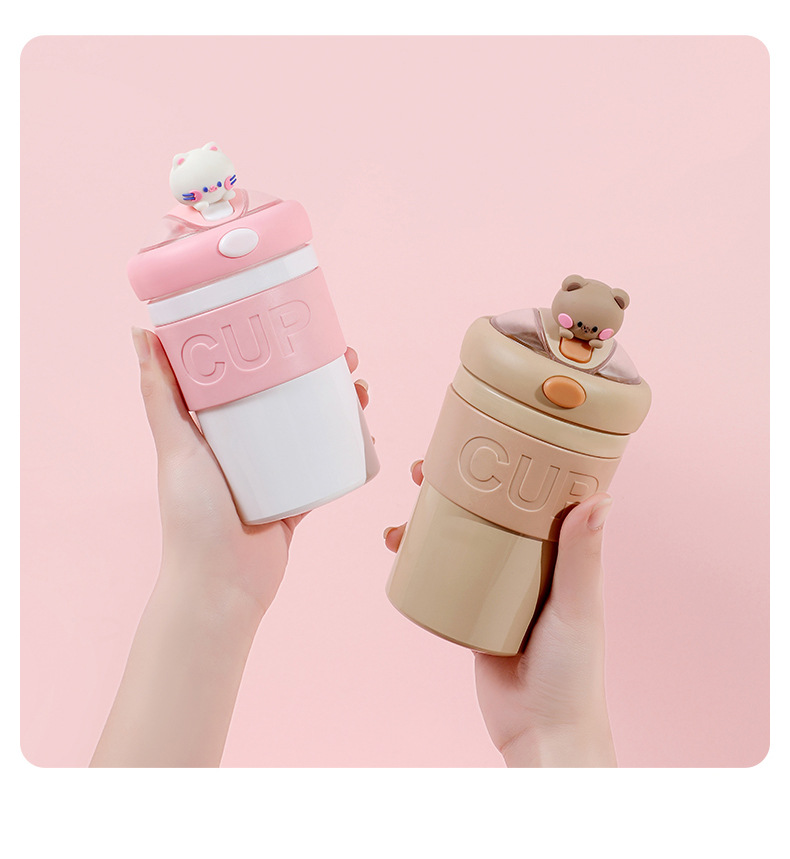 Bình Nước Cup Nắp Thú Xinh Xắn, Kèm Ống Hút Silicon Nhiều Màu 400Ml