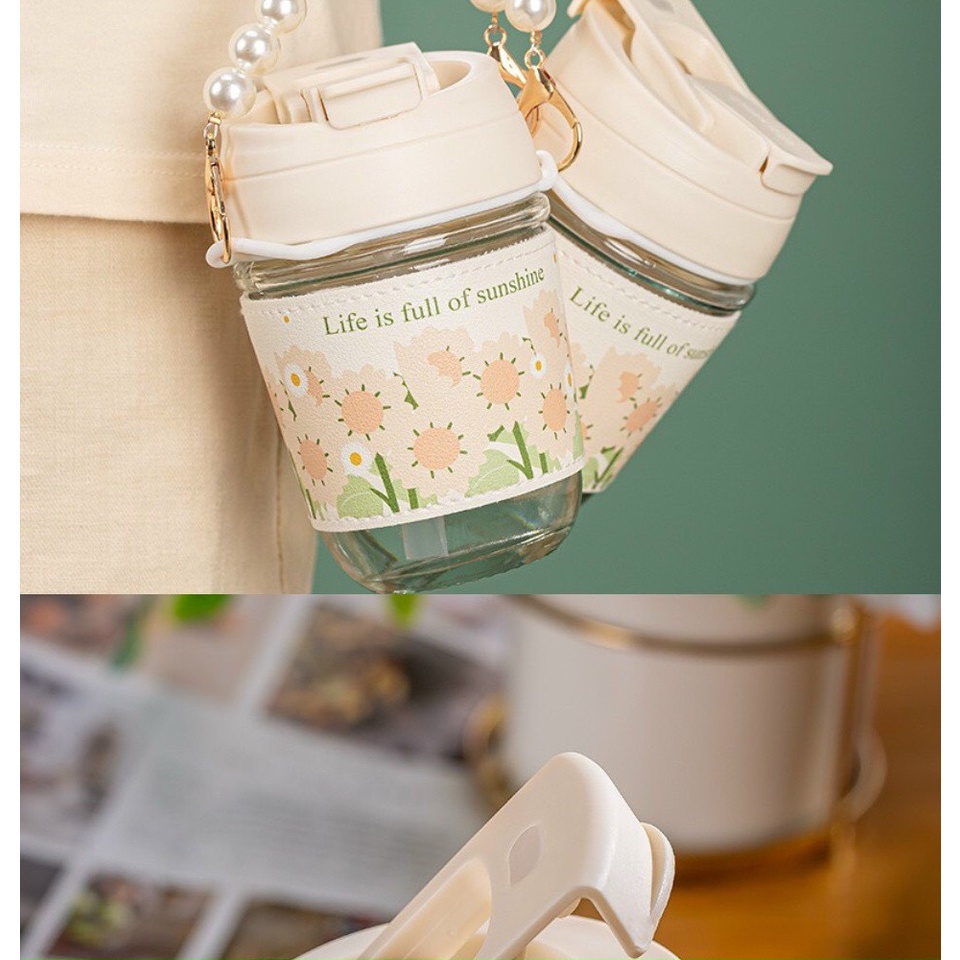 Ly Thủy Tinh Bình Nước Quai Ngọc Bao Da Hoa Chống Nóng Kèm Ông Hút Sang Chảnh 350Ml Ly Thủy Tinh Bình Nước Quai Ngọc Bao Da Hoa Chống Nóng Kèm Ông Hút Sang Chảnh 350Ml