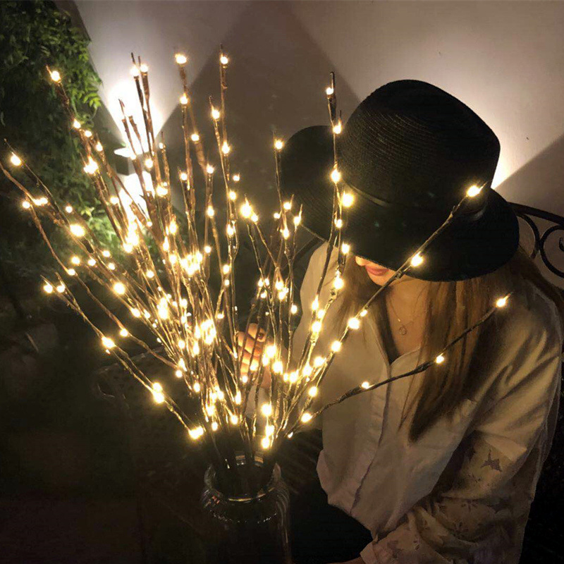 Combo Nhánh Cây 20 Đèn Led Trang Trí Combo Nhánh Cây 20 Đèn Led Trang Trí