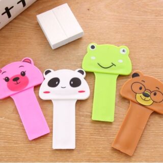 Que Kẹp Nắp Bồn Vệ Sinh Tiện Lợi