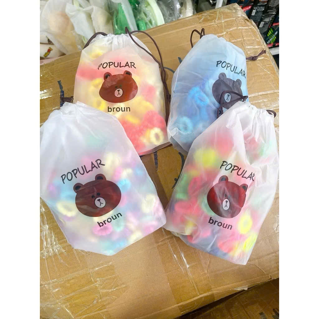 Túi Chun Cột Tóc Vải Mix Màu Kèm Túi Rút Gấu Nâu Xinh Xắn Cho Bé Gái