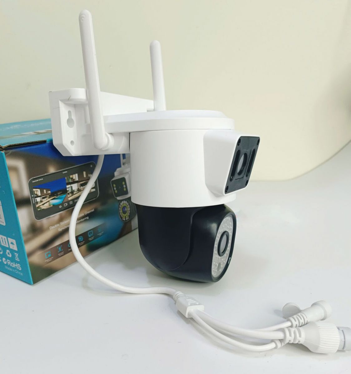 Camera Ngoài Trời Yoosee Qpt366 2 Ống Kính (Có Màu Ban Đêm)